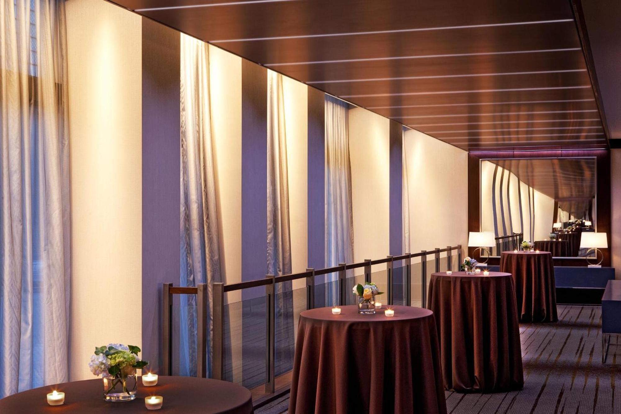 Отель The Westin Portland Harborview Экстерьер фото